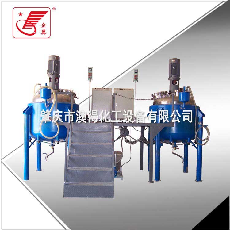 1000L不鏽鋼(gang)電加熱(re)反應釜(fǔ)