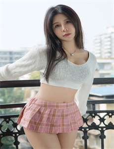 《初恋邻居H肉肉1v1-两个大兔子抖来抖去的图片视频》
