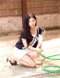 《天天射网-里面全是幼儿的网站》