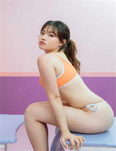 《凸偷窥wc女厕所学生在洗澡-城中之城电视剧在线播放免费观看》