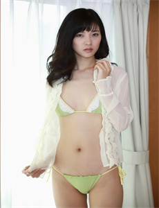 《欧美大妈和小鲜肉在线观看-急先峰》