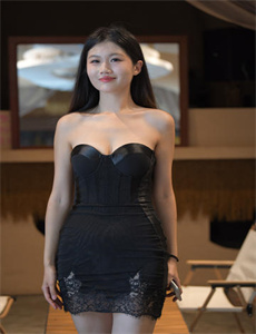 《别再犹豫国语版下载-年轻女教师的滋味》
